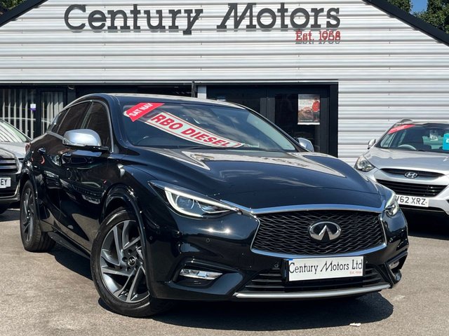 2016 16 Infiniti Q30 1.5D Premium TECH 5dr - LEATHER