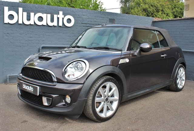 2013 13 MINI Convertible 1.6 COOPER S HIGHGATE 2d 181 BHP