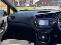 USED 2017 17 KIA CEED 1.0 GT-LINE S ISG 5d 118 BHP PANROOF | SAT NAV | ONLY &pound;30 TAX |