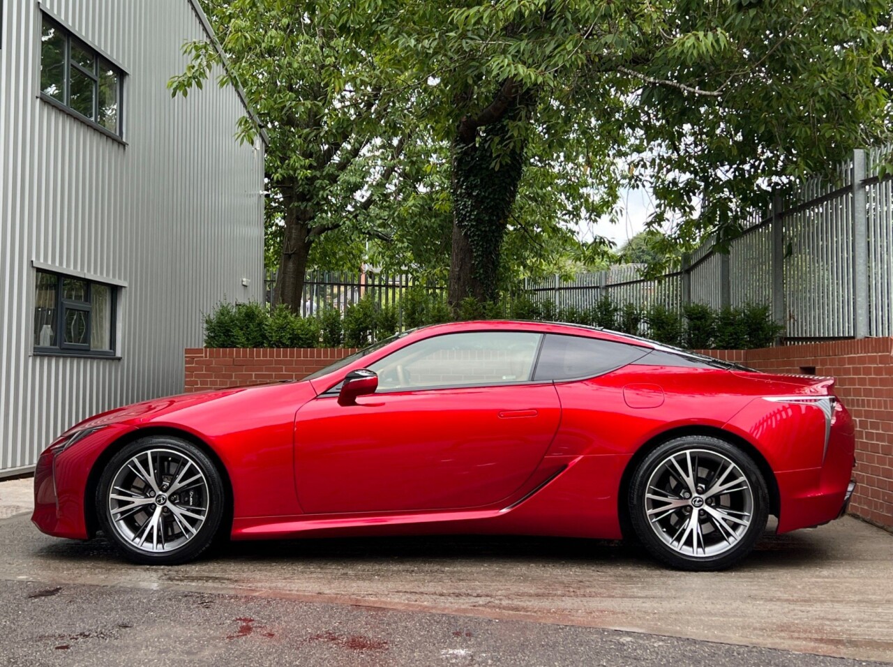 2021 21 LEXUS LC 5.0L 500 2d AUTO 471 BHP