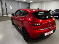 USED 2014 14 RENAULT CLIO 0.9 DYNAMIQUE S MEDIANAV ENERGY TCE S/S 5d 90 BHP * NAV * F & R PARK SENSORS * AIR CON * 17" ALLOYS " &pound;20 ROAD TAX *