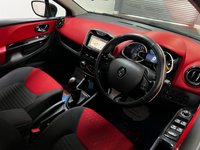 USED 2014 14 RENAULT CLIO 0.9 DYNAMIQUE S MEDIANAV ENERGY TCE S/S 5d 90 BHP * NAV * F & R PARK SENSORS * AIR CON * 17" ALLOYS " &pound;20 ROAD TAX *