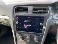 USED 2018 18 VOLKSWAGEN GOLF 1.0 SE TSI BLUEMOTION TECHNOLOGY DSG 5d 109 BHP ONE OWNER, FULL VW SERVICE HISTORY