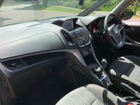 USED 2013 63 VAUXHALL ZAFIRA TOURER 1.8 TECH LINE 5d 138 BHP 2013/63 VAUXHALL ZAFIRA TOURER 1.8 MPV - FACTORY 7 SEATER - SATELLITE NAVIGATION - ONLY 2 FORMER KEEPERS - SERVICE HISTORY -  SUPPLIED WITH 12 MONTHS  FULL MOT - RARE PETROL MODEL