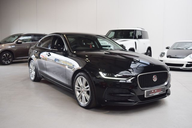 2020 20 Jaguar Xe 2.0 SE 4d 177 BHP