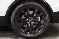 USED 2020 70 LAND ROVER DISCOVERY 3.0 SDV6 LANDMARK 5d 302 BHP 1 OWNER, JUST SERVICED, PAN ROOF