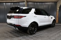 USED 2020 70 LAND ROVER DISCOVERY 3.0 SDV6 LANDMARK 5d 302 BHP 1 OWNER, JUST SERVICED, PAN ROOF