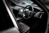 USED 2020 70 LAND ROVER DISCOVERY 3.0 SDV6 LANDMARK 5d 302 BHP 1 OWNER, JUST SERVICED, PAN ROOF