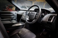 USED 2020 70 LAND ROVER DISCOVERY 3.0 SDV6 LANDMARK 5d 302 BHP 1 OWNER, JUST SERVICED, PAN ROOF