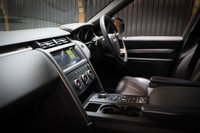 USED 2020 70 LAND ROVER DISCOVERY 3.0 SDV6 LANDMARK 5d 302 BHP 1 OWNER, JUST SERVICED, PAN ROOF