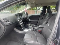 USED 2013 63 VOLVO V40 1.6 D2 SE NAV 5d 113 BHP 