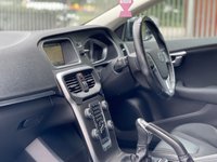 USED 2013 63 VOLVO V40 1.6 D2 SE NAV 5d 113 BHP 