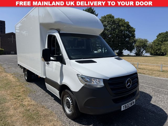 View our MERCEDES-BENZ SPRINTER