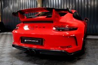 USED 2017 17 PORSCHE 911 GT3 GT3 FULL CARBON FIBRE TECHART, FULL PORSCHE HISTORY, PORSCHE WARRANTY TO MARCH 2023, FRONT LIFT