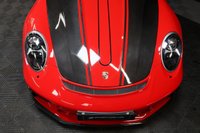USED 2017 17 PORSCHE 911 GT3 GT3 FULL CARBON FIBRE TECHART, FULL PORSCHE HISTORY, PORSCHE WARRANTY TO MARCH 2023, FRONT LIFT