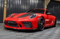 USED 2017 17 PORSCHE 911 GT3 GT3 FULL CARBON FIBRE TECHART, FULL PORSCHE HISTORY, PORSCHE WARRANTY TO MARCH 2023, FRONT LIFT