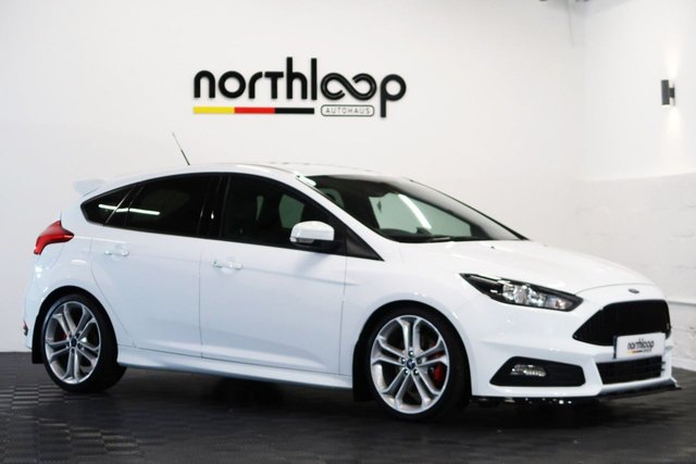 2015 15 Ford Focus 2.0 ST-2 TDCI 5d 183 BHP