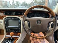 USED 2006 06 JAGUAR XJ 2.7 TDVI SOVEREIGN 4d 206 BHP P/X TO CLEAR 2 KEYS