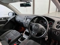 USED 2013 63 VOLKSWAGEN TIGUAN 2.0 SE TDI BLUEMOTION TECHNOLOGY 4MOTION 5d 138 BHP Belt Done,1 Previous Owner