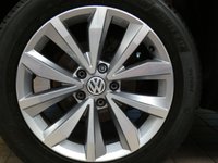 USED 2019 19 VOLKSWAGEN T-ROC 1.0 DESIGN TSI 5d 114 BHP CRUISE CONTROL PARKING SENSORS 6 MONTHS GOLD WARRANTY