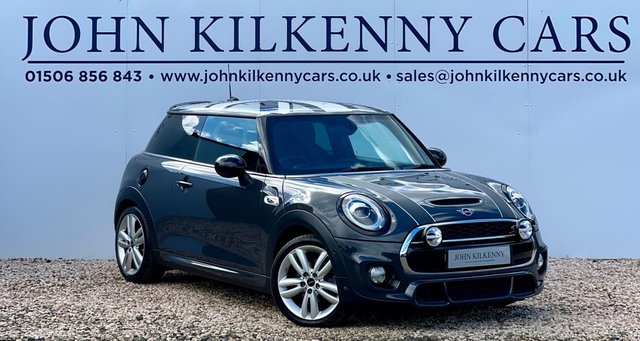 2018 MINI HATCH