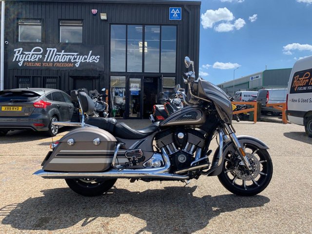 2018 18 Indian Motorcycle Chieftain LIMITED