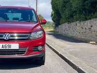 USED 2014 14 VOLKSWAGEN TIGUAN 2.0 MATCH TDI BLUEMOTION TECH 4MOTION DSG 5d 139 BHP Black Leather, Heated Seats