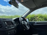 USED 2014 14 VOLKSWAGEN TIGUAN 2.0 MATCH TDI BLUEMOTION TECH 4MOTION DSG 5d 139 BHP Black Leather, Heated Seats
