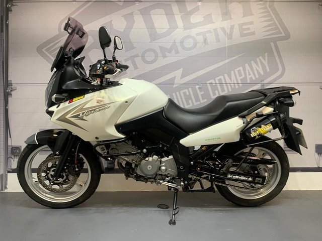 2010 10 Suzuki V-Strom 650 L0