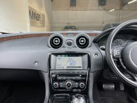 USED 2015 JAGUAR XJ 3.0 D V6 PREMIUM LUXURY 4d 275 BHP 