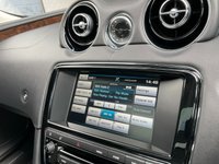 USED 2015 JAGUAR XJ 3.0 D V6 PREMIUM LUXURY 4d 275 BHP 