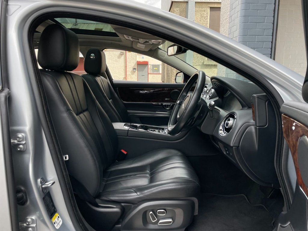 USED 2015 JAGUAR XJ 3.0 D V6 PREMIUM LUXURY 4d 275 BHP 