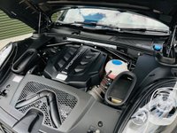 USED 2015 15 PORSCHE MACAN 3.0 S PDK 5d 340 BHP Over &pound;16,k Extras, Huge Spec
