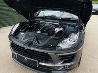USED 2015 15 PORSCHE MACAN 3.0 S PDK 5d 340 BHP Over &pound;16,k Extras, Huge Spec