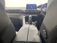 USED 2019 19 PEUGEOT 3008 1.5 BLUEHDI S/S ALLURE 5d 129 BHP Stylish 3008 Allure, Exterior chrome pack,