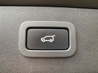 USED 2017 67 JAGUAR XF 2.0 D R-SPORT AWD 5d 238 BHP 