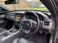 USED 2017 67 JAGUAR XF 2.0 D R-SPORT AWD 5d 238 BHP 