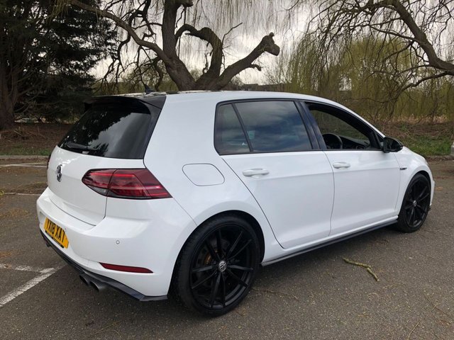 View our VOLKSWAGEN GOLF