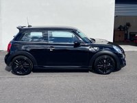 USED 2017 17 MINI HATCH ONE 1.2 ONE 3d 101 BHP Cheap Insurance