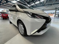 USED 2015 65 TOYOTA AYGO 1.0 VVT-I X-PLAY 5d 69 BHP 