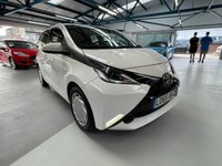 USED 2015 65 TOYOTA AYGO 1.0 VVT-I X-PLAY 5d 69 BHP 