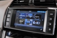 USED 2016 66 JAGUAR F-PACE 2.0 PORTFOLIO AWD 5d 178 BHP + NATIONWIDE HOME DELIVERY +