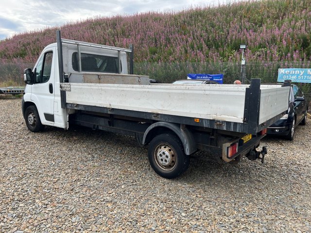 2011 11 Peugeot Boxer 2.2 HDi Dropside 120ps