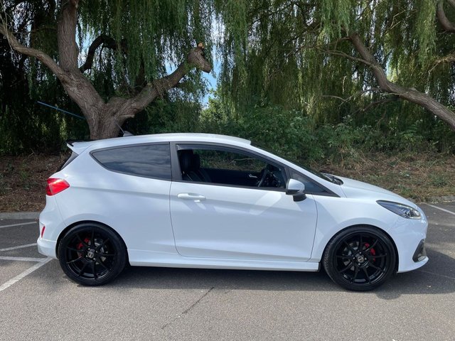 View our FORD FIESTA