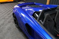 USED 2014 64 MCLAREN 650S 3.8 V8 SPIDER 2d 630 BHP INCREDIBLE CONDITION WITH REMARKABLE SPECIFICATION, INCLUDING LIFT, CARBON INTERIOR, CARBON SEATS AND MORE.