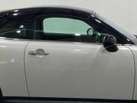 USED 2015 65 MINI COUPE 1.6 COOPER 2d 120 BHP Mini Coupe ,Striking  White Silver metallic ,  Part Leather interior ,