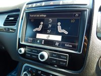 USED 2016 66 VOLKSWAGEN TOUAREG 3.0 V6 R-LINE TDI BLUEMOTION TECH 5d 259 BHP FSH-SATNAV