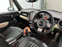 USED 2009 09 MINI CLUBMAN 1.6 COOPER S 5d 172 BHP &pound;5k Extras,1 Prev Owner