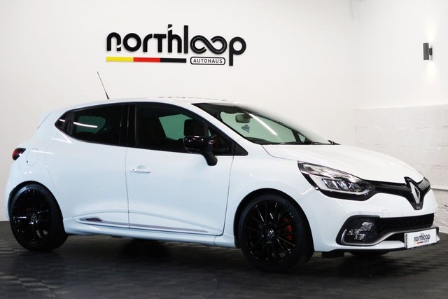 2016 66 Renault Clio 1.6 RENAULTSPORT NAV TROPHY 5d 217 BHP