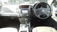 USED 2012 62 MITSUBISHI SHOGUN 3.2 DI-D WARRIOR 3d 197 BHP 